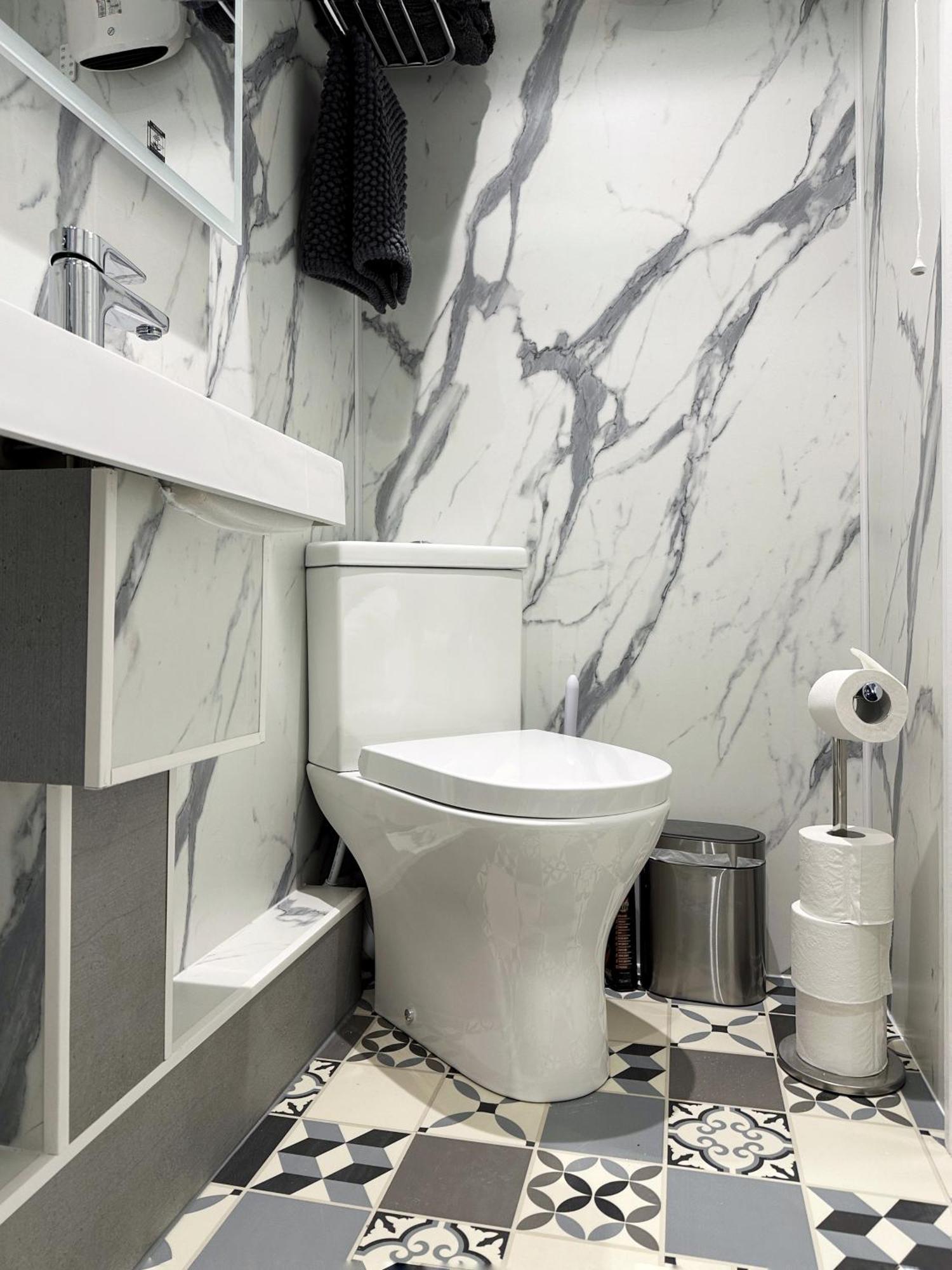 Kensington Studio Hosted By Airoperate Near Notting Hill - 1 Double Bed , 1 Sofa Bed, Ground Floor Apartment Via Private Entrance Лондон Екстериор снимка