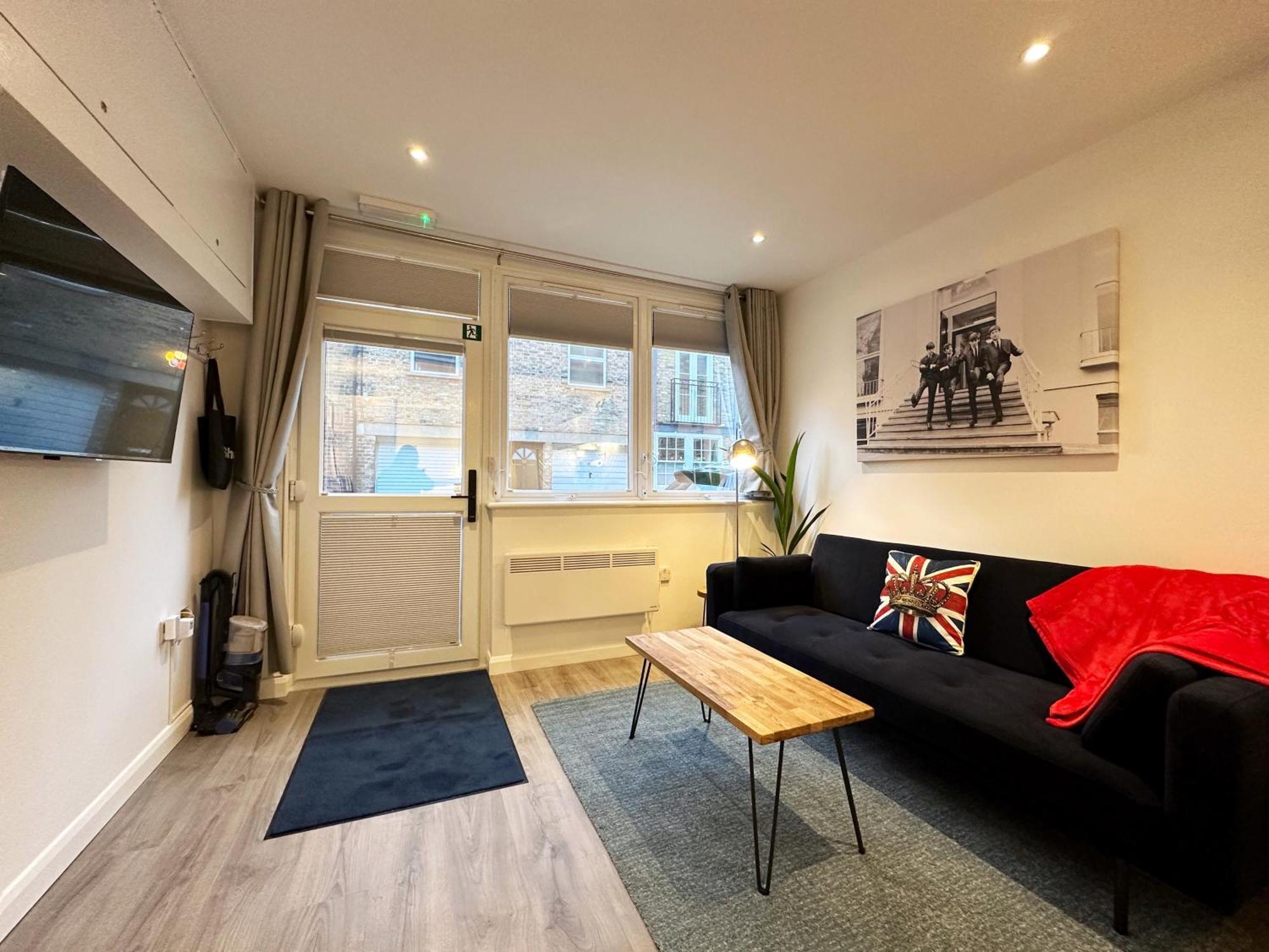 Kensington Studio Hosted By Airoperate Near Notting Hill - 1 Double Bed , 1 Sofa Bed, Ground Floor Apartment Via Private Entrance Лондон Екстериор снимка