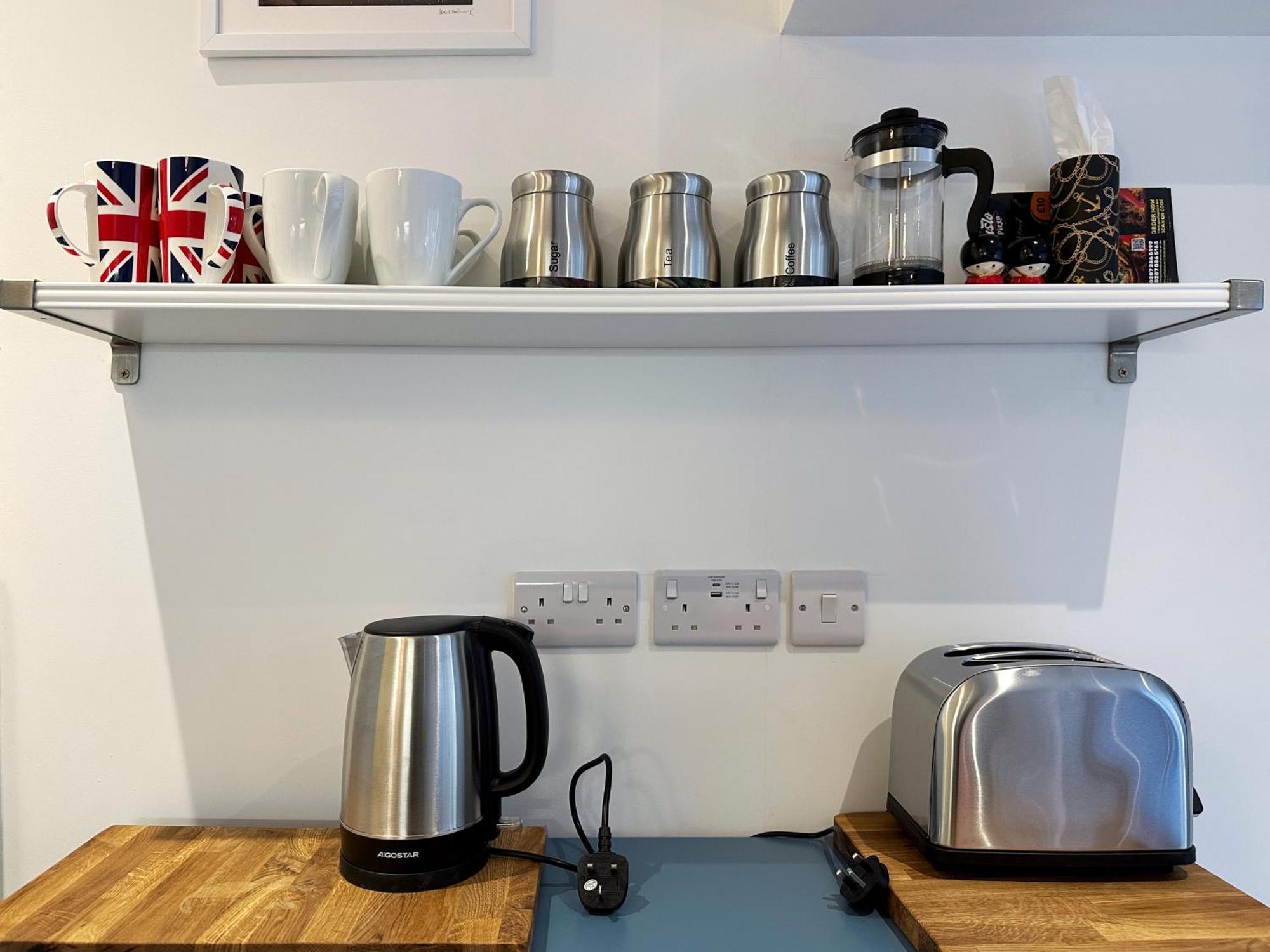 Kensington Studio Hosted By Airoperate Near Notting Hill - 1 Double Bed , 1 Sofa Bed, Ground Floor Apartment Via Private Entrance Лондон Екстериор снимка