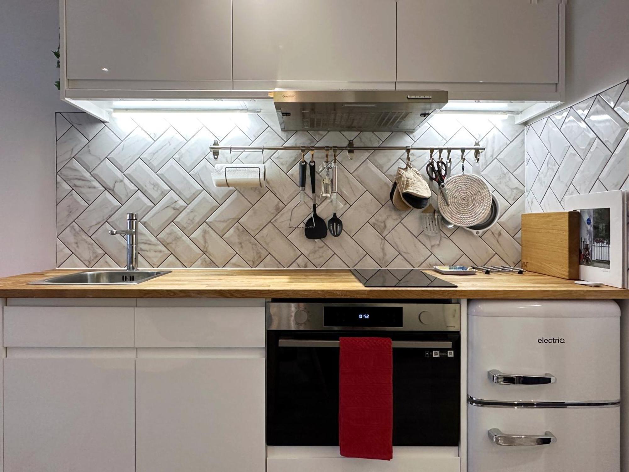 Kensington Studio Hosted By Airoperate Near Notting Hill - 1 Double Bed , 1 Sofa Bed, Ground Floor Apartment Via Private Entrance Лондон Екстериор снимка